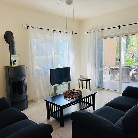 Beach Villa Gladiolus Neo Chorio Bagian luar foto