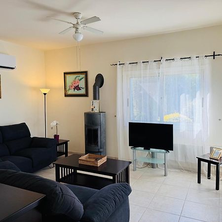 Beach Villa Gladiolus Neo Chorio Bagian luar foto